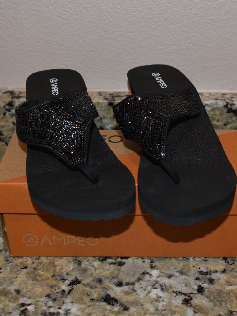 Ampeo Women's Wedge Flip Flops Size 6.5